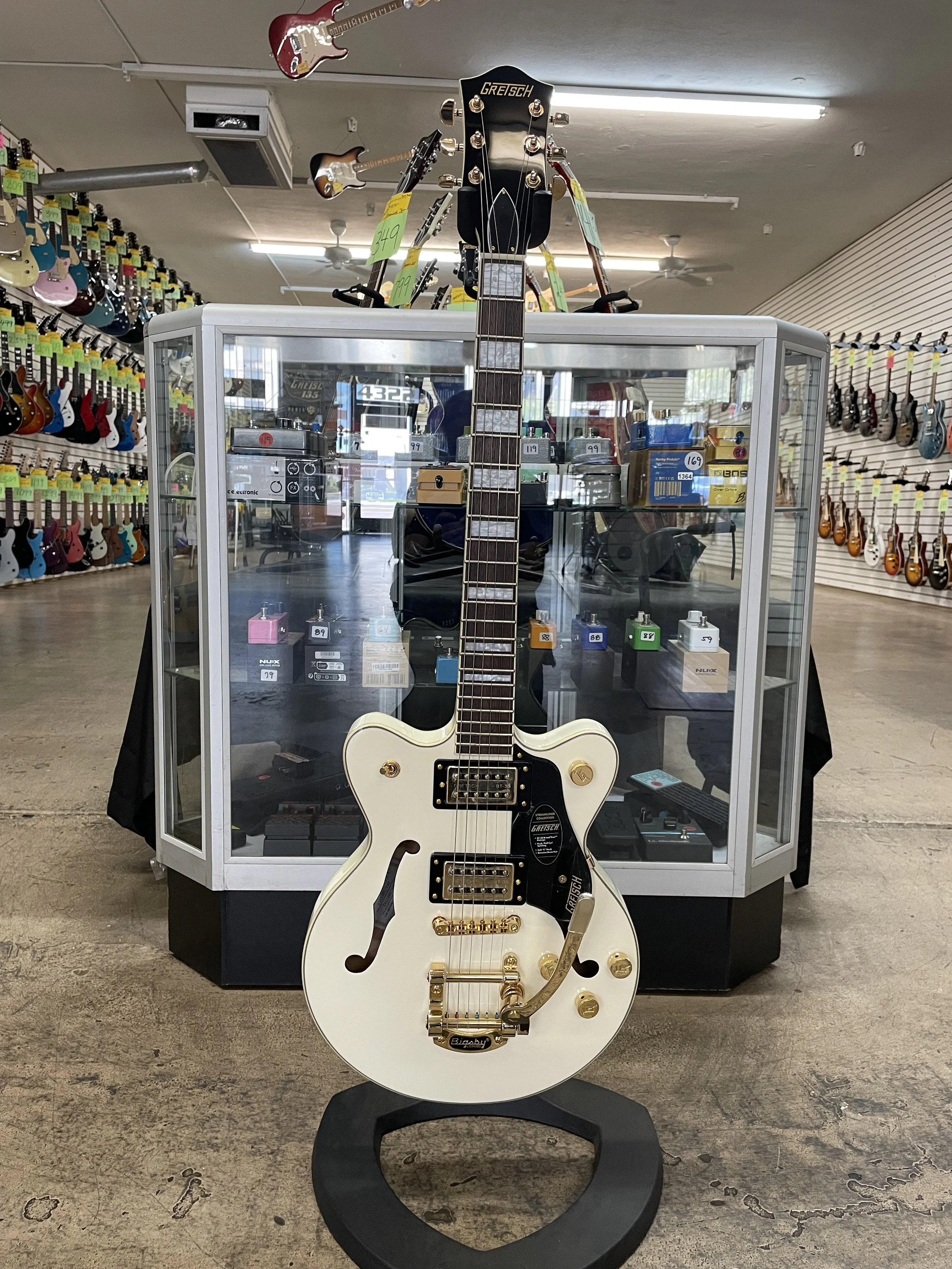 Gretsch Electric Guitars — Bizarre Guitar